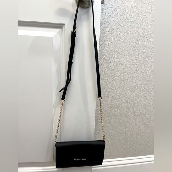 Michael Kors Crossbody Bag Black - Picture 1 of 3